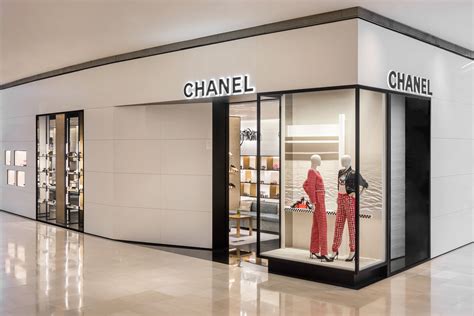 chanel shop online abbigliamento|chanel shop online hk.